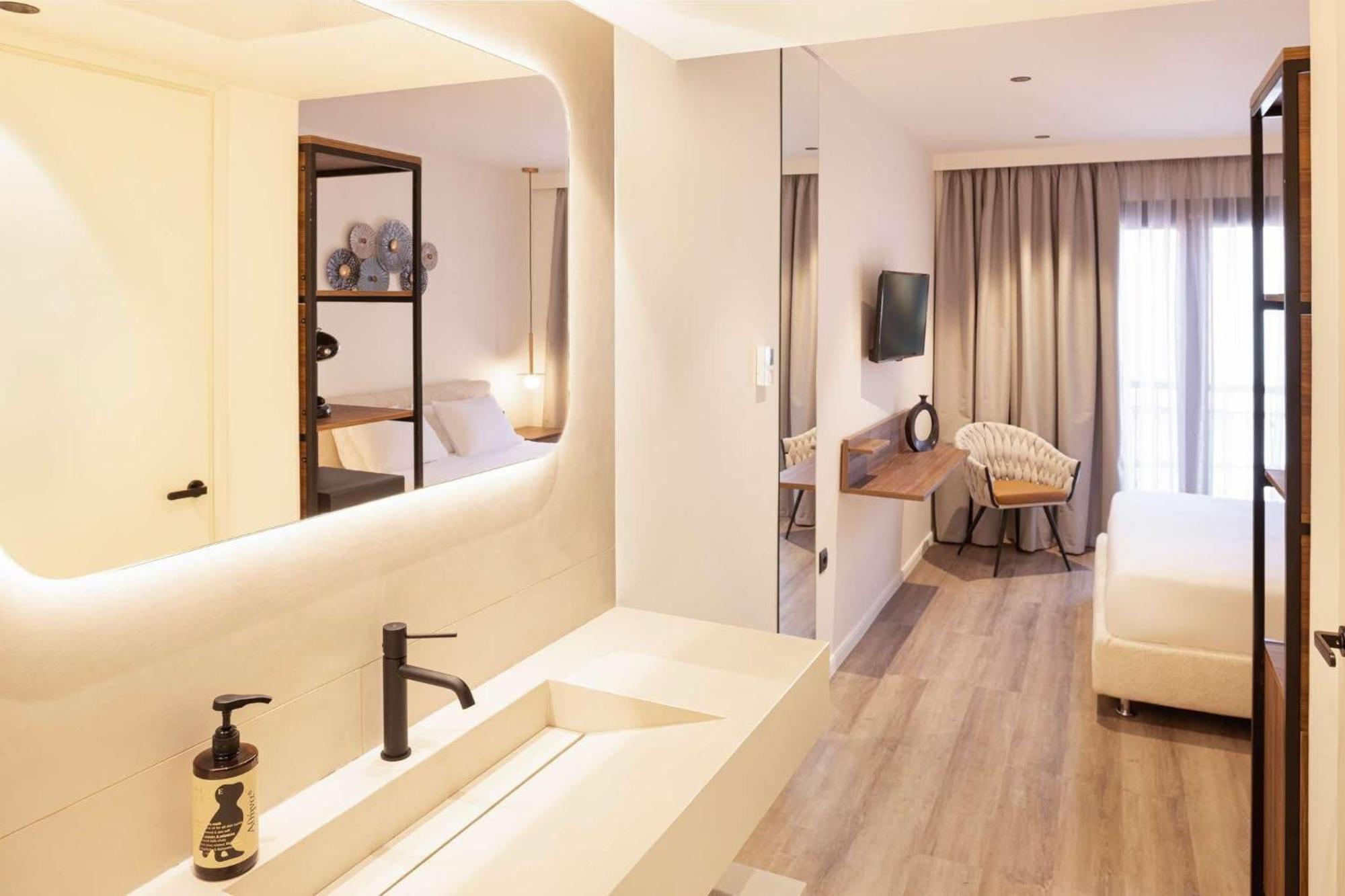 Aeolis Hotel Samos Town Zewnętrze zdjęcie