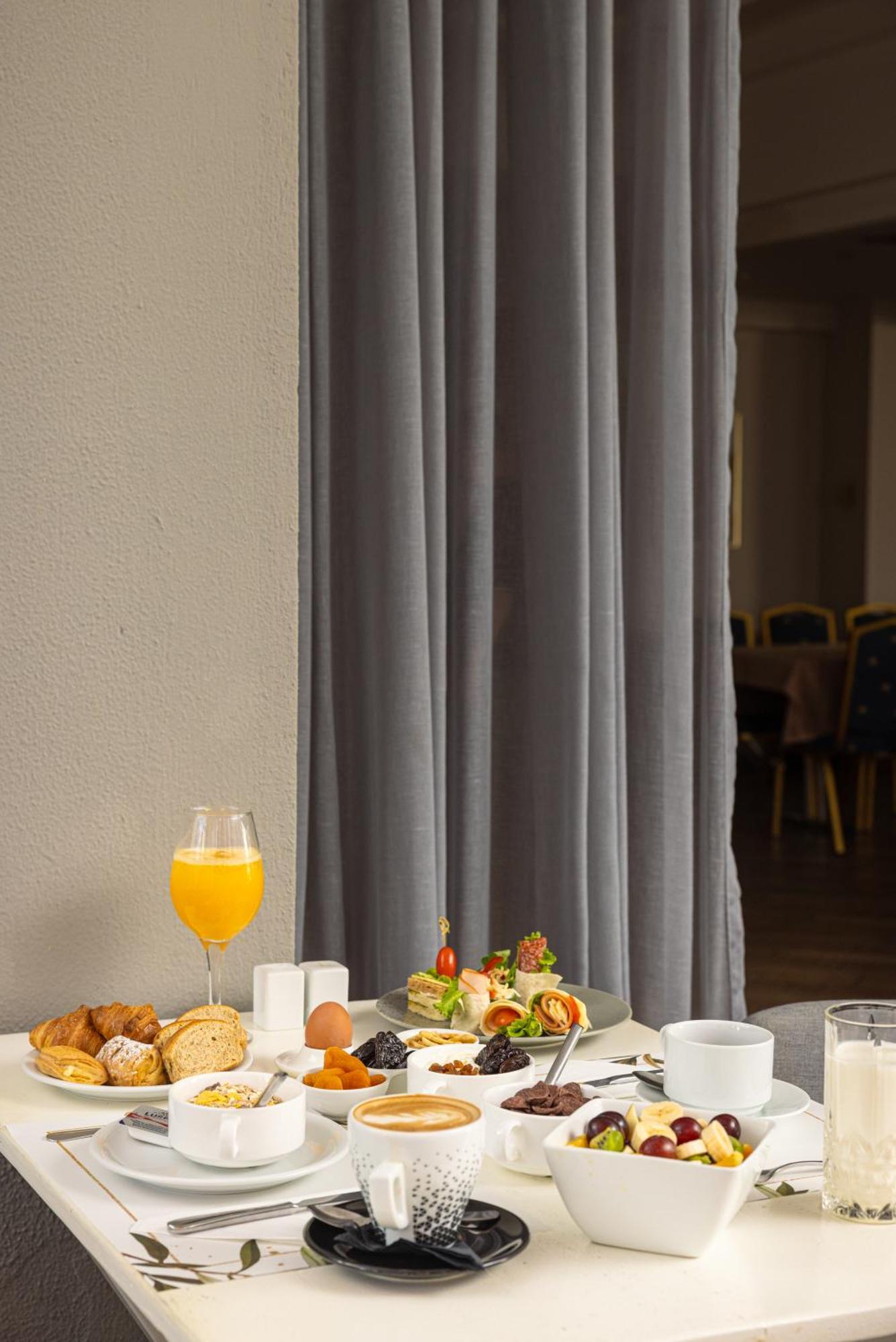 Aeolis Hotel Samos Town Zewnętrze zdjęcie