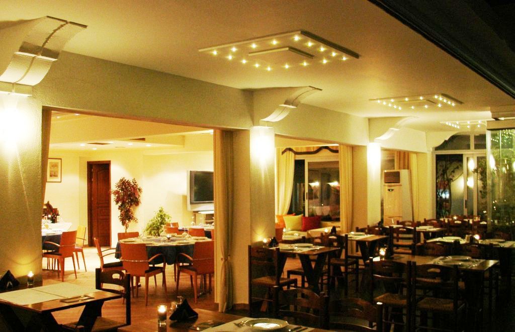 Aeolis Hotel Samos Town Zewnętrze zdjęcie